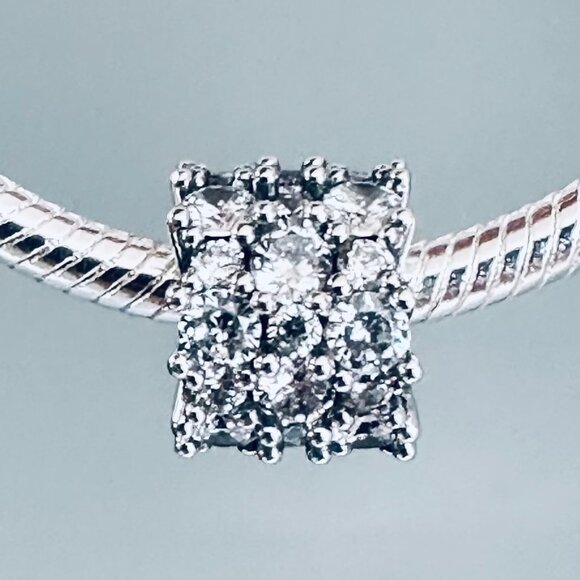 NEW Authentic Pandora Silver CLEAR Sparkle Charm / Pandora Bracelet - Picture 1 of 6